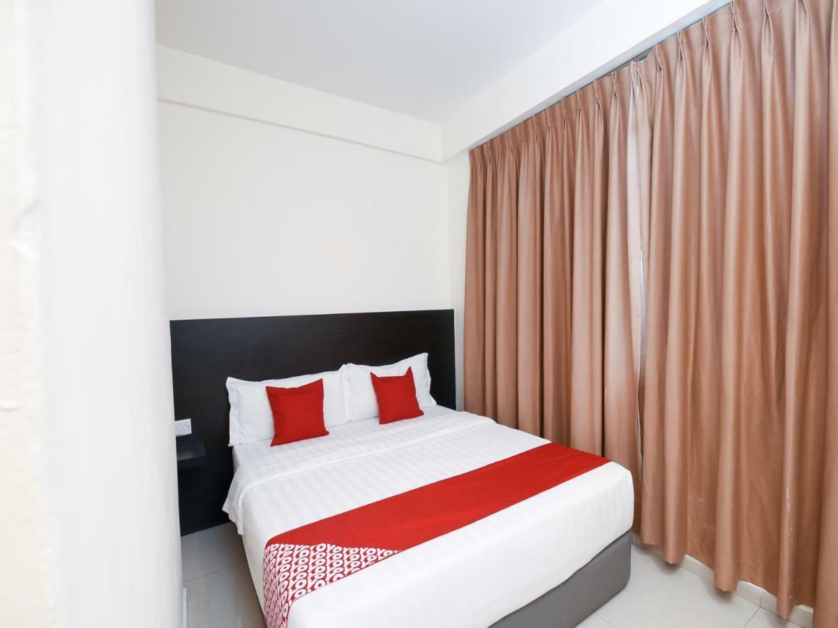 Kenyalang Suite Miri Esterno foto