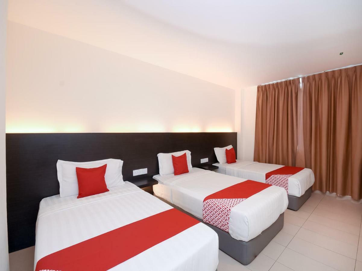 Kenyalang Suite Miri Esterno foto