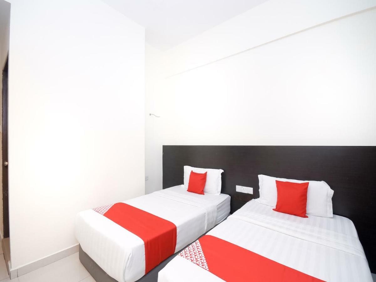 Kenyalang Suite Miri Esterno foto