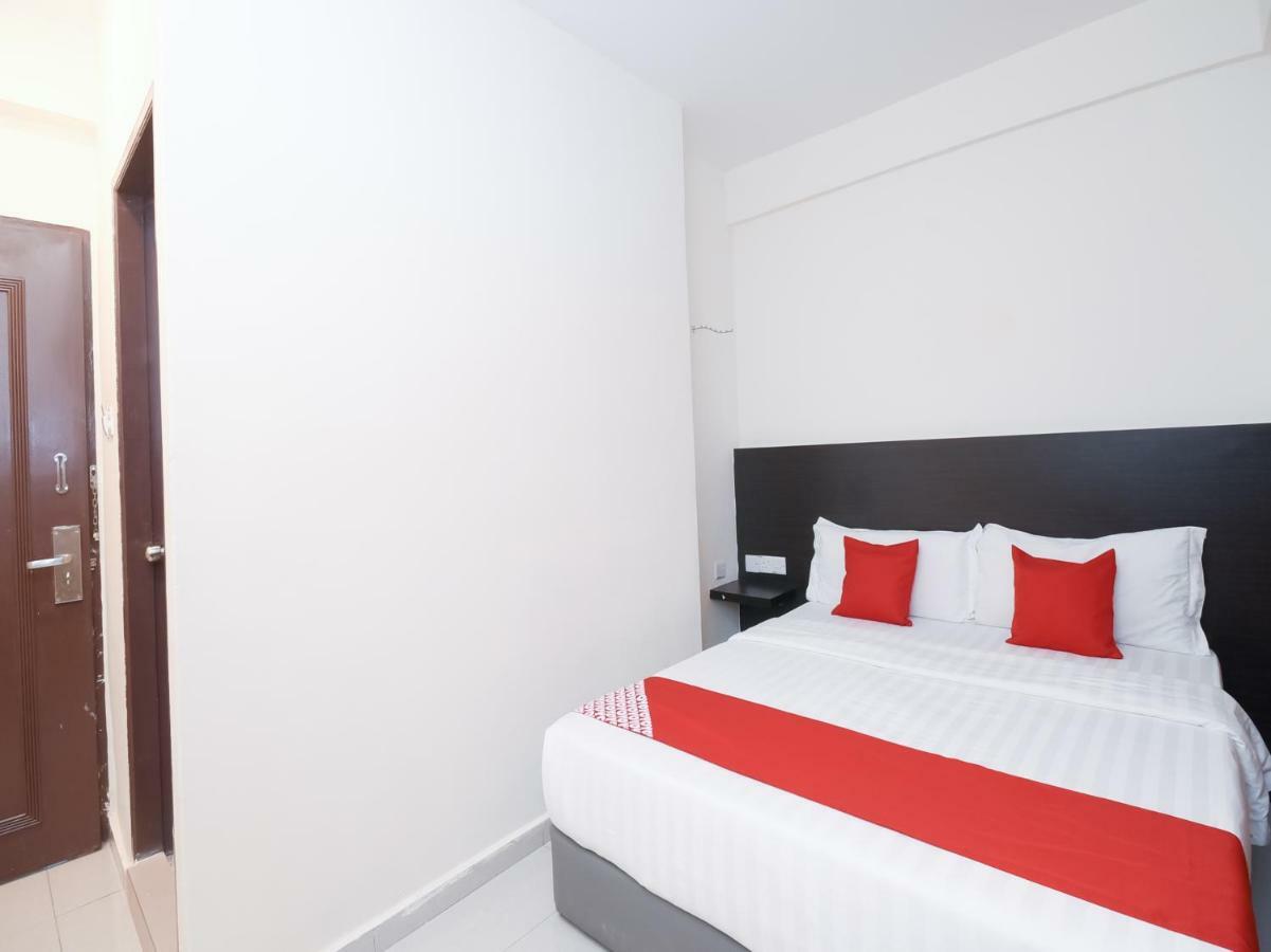 Kenyalang Suite Miri Esterno foto